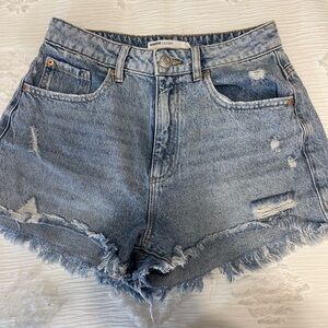 Garage Festival Medium Wash short